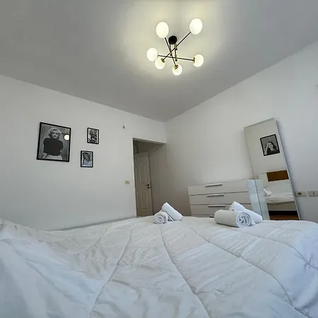 Spacious 100m 2 Bedroom In Trana